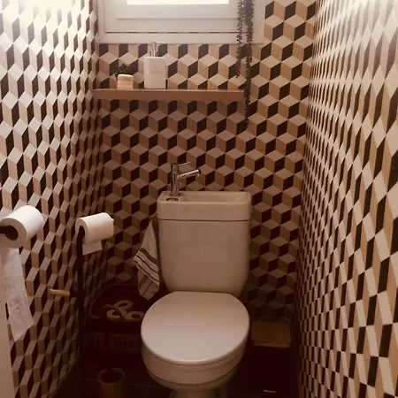 Maison Des Muriers Au Calme Vakantiehuis