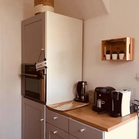 Maison Des Muriers Au Calme Holiday home *